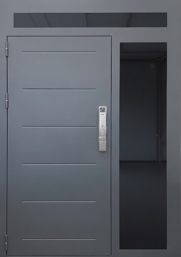 Входная термодверь с остекленными расширениями, выдавленным рисунком, электронным замком и серым порошковым покрытием